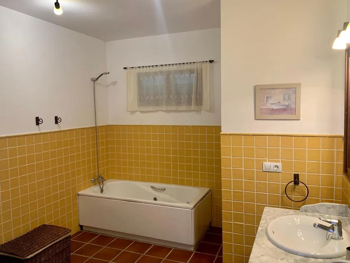 Villa Casas Tomare I San Bartolomé 0*,  España